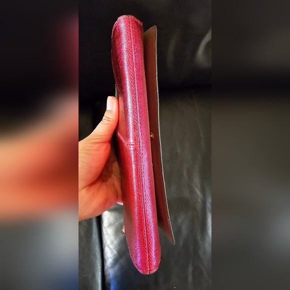 Lodis Metallic Hot Pink Leather Clutch Wallet Minor Callouts See Pics - Picture 10 of 16